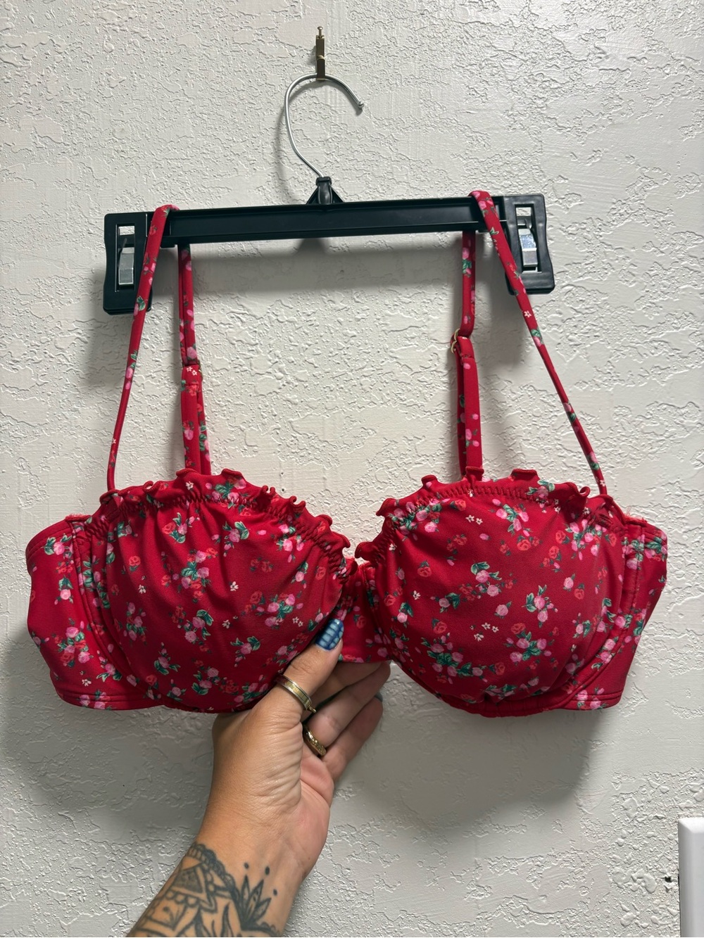 wild fable Red Floral Underwire Bikini Top